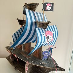 Pirate cupcake stand