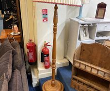 Floor lamp