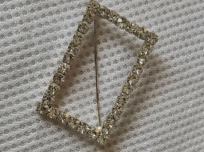 brooch