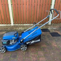 Propelled lawn mower + electric trimmer + petrol tank