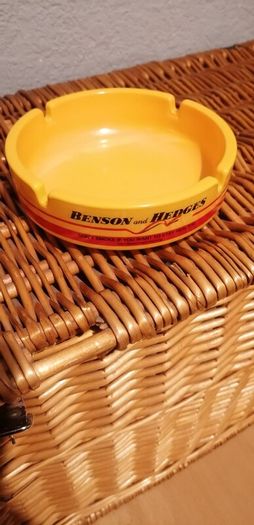 ashtray Benson and Hedges