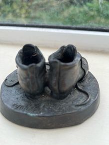 Rynhart Bronze sculpture