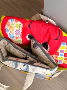 Changing Mat + tummy time pillow