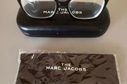 Marc Jacobs womens reading glasses case and cleaning cloth