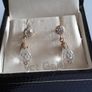 9ct gold earrings Image 5