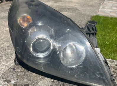 Vectra C mismatched headlights