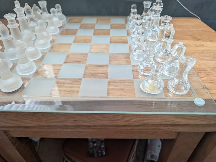 Glass chess set