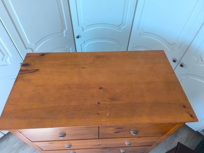 Solid Wood chest of drawers
