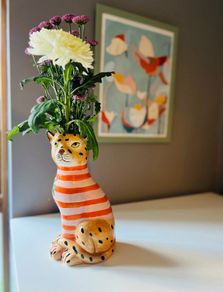 Vase tiger gift