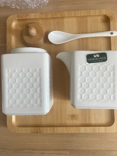 ceramic tea set
