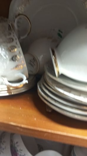 18 Piece Queen Ann China Tea Set