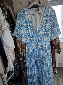 Dress size 22