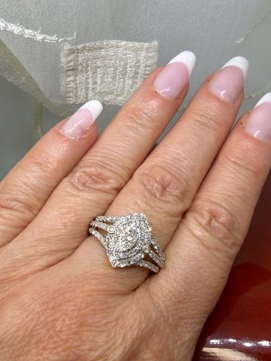 Lab Grown Diamond (VS/EF) Ring
