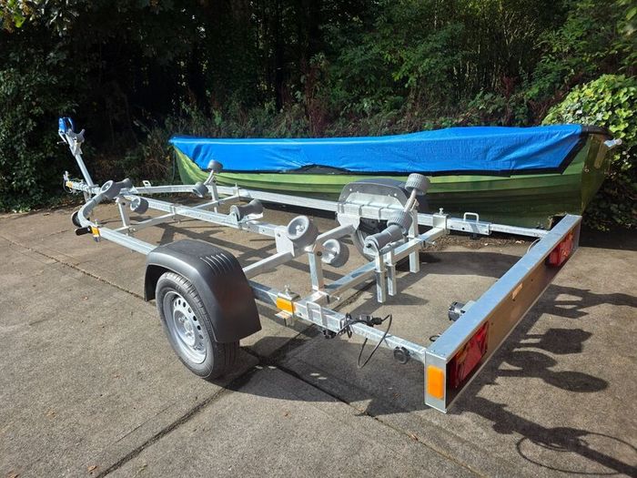 19ft Lake boat, 1800 trailer, PLUS Honda 8HP
