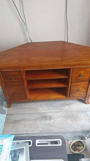 TV Unit