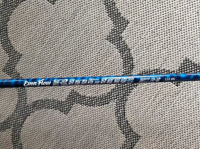 Taylormade Sim2 driver, 10.5 regular shaft RH