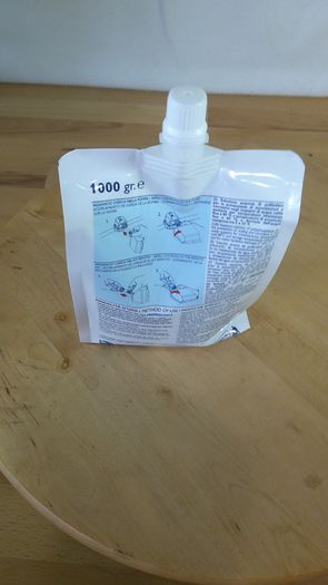 AcquaSIL 2/15 liquid polyphosphate refill pouch for limescale prevention and designed exclusively for the MiniDue product range
