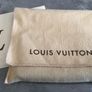 Louis Vuitton Wallet Image 5