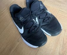 Boys Nike trainers