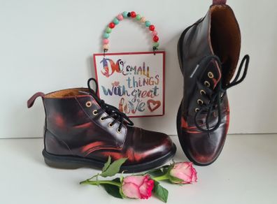 Dr Martens Emmeline 5 hole red arcadia rub off ankle boots UK6 EU39 US8