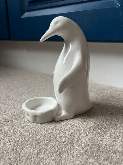 White Ceramic Penguin Tealight Holder