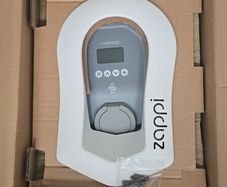 MyEnergie Zappi Charger 7KW Untethered