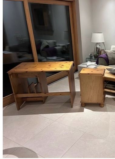 Desk & Locker