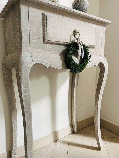 French style console . / table /locker