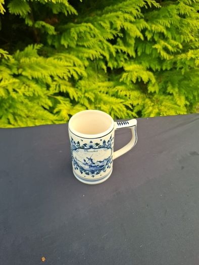 By post only blue delft heineken beer mug