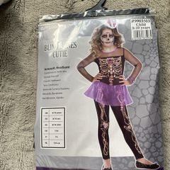 Girls costume