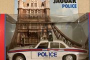 Jaguar XJ 4.2 Police 1/25 Polistil 1978 # 2