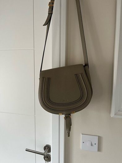 Ladies handbag