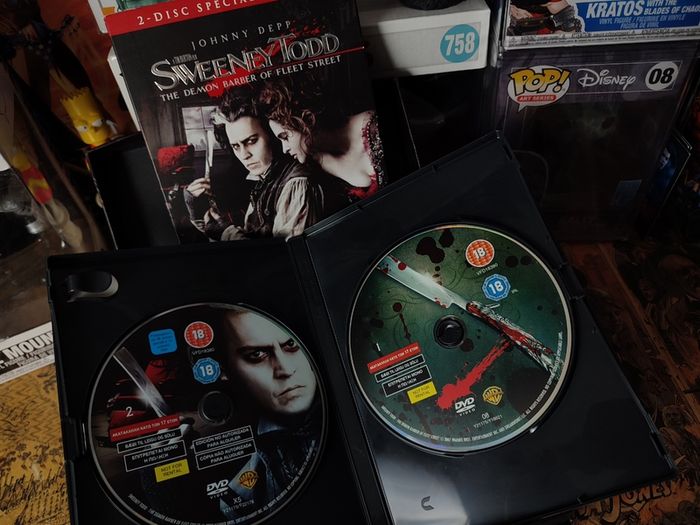Sweeney Todd: The Demon Barber of Fleet ! 2 Disc Special Edition ! DVD with Slipcase ! 2008 !