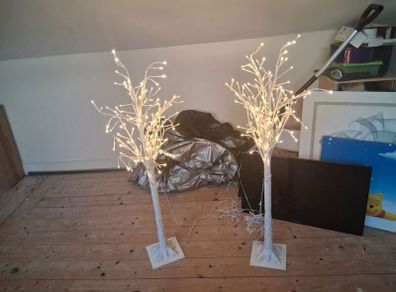 Two white LED tree lamps