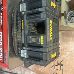 Dewalt Flexvolt hoover