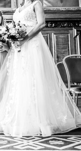 Wedding dress