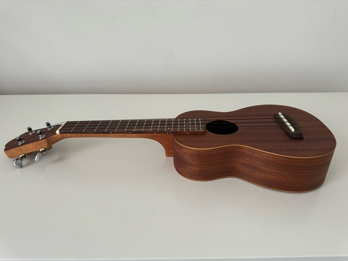 Ibanez UKS 10 Soprano Ukulele