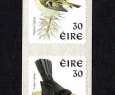 1998 Ireland 30p Definitive self-adhesive coil stamps Sprintpak print Goldcrest and Blackbird Definitive Stamps Mint Never Hinged (MNH)