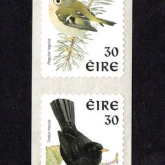 1998 Ireland 30p Definitive self-adhesive coil stamps Sprintpak print Goldcrest and Blackbird Definitive Stamps Mint Never Hinged (MNH)