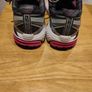 Brooks ladies running shoes size 6 Image 3