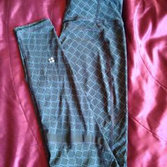 zero gravity sweaty Betty leggings