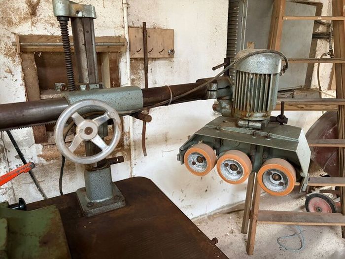 Spindle moulder