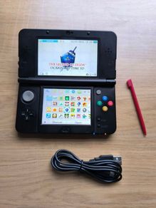 Nintendo New model 3DS with 20 games