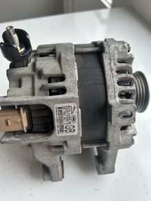 Landrover Velar Alternator L560