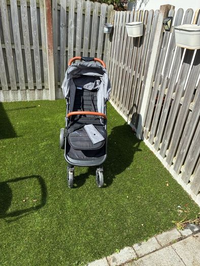 kinderkraft buggie