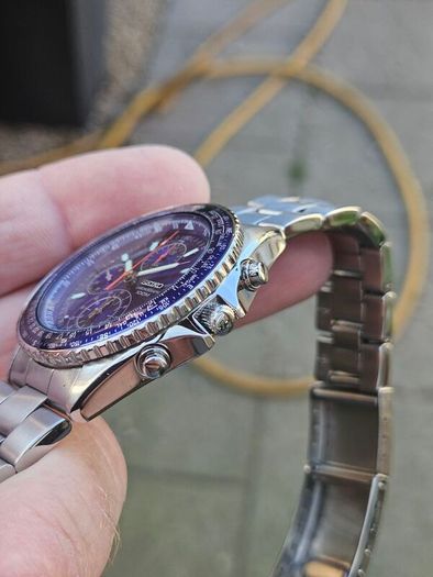 Watch Seiko Pilot Chronograph.