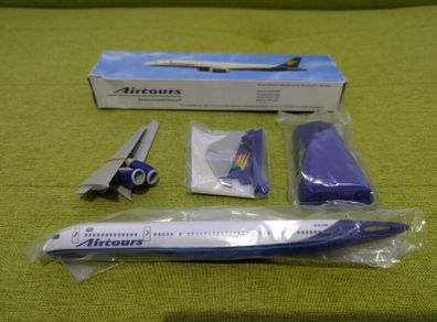 Airtours 1:200 scale model airplane, Boeing 757 aircraft, NEW