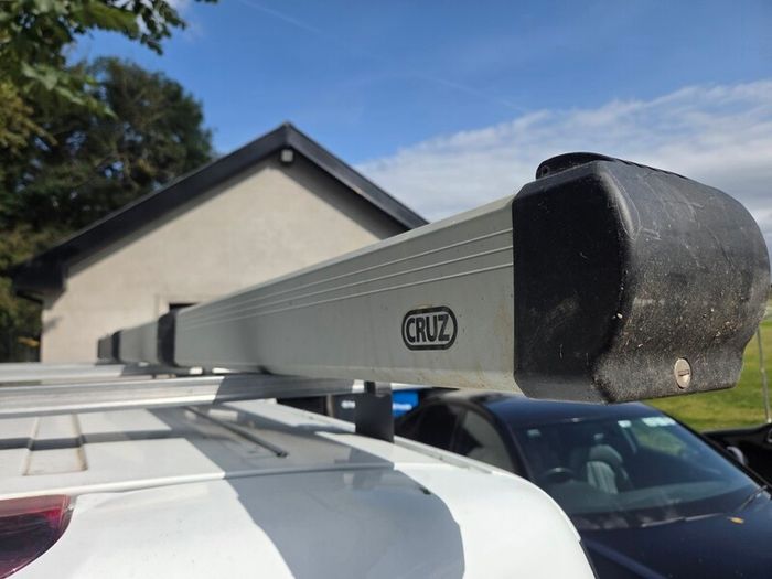 Cruz 3 metre pipe carrier