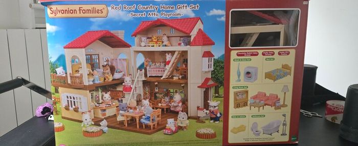sylvanian family red roof country home gift set