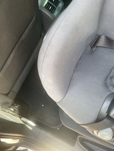Maxi-Cosi Axiss Rotating Car Seat